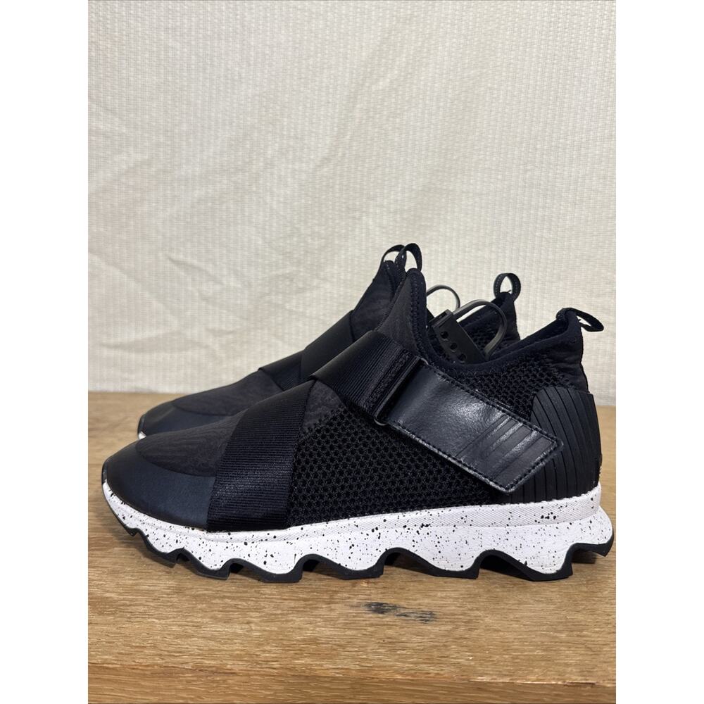 Sorel Kinetic Lite Strap Sneakers Women’s Size 10 Black White Comfort Shoes - Picture 2 of 11